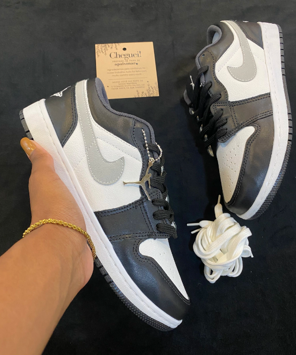 Air Jordan Low  (Preto Cinza e Branco)