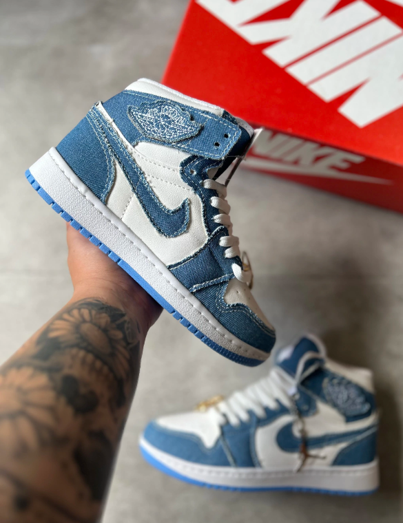 Air Jordan 1 High  (Azul Esp e Branco)