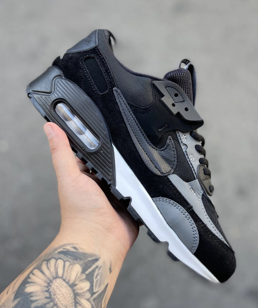 Air Max 90 (Preto Branco e Cinza)