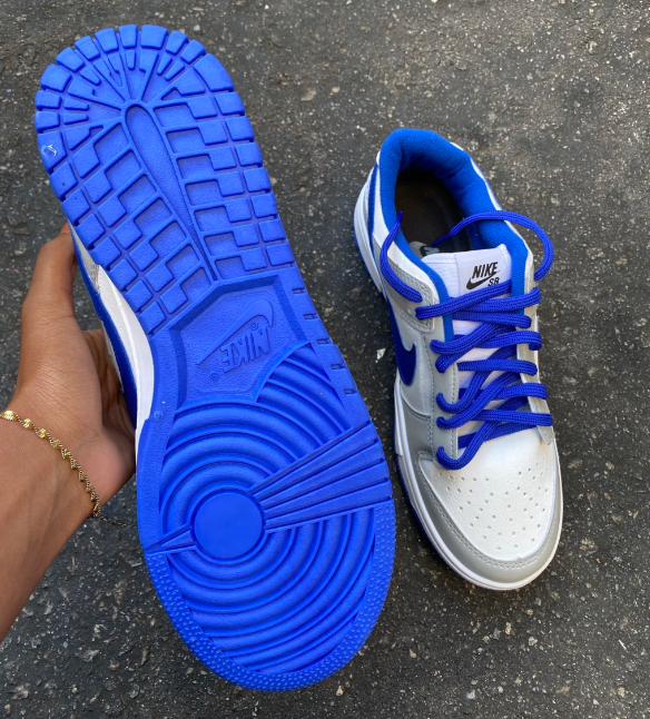 Air Dunk Low SB  Azul Esc Branco e Cinza